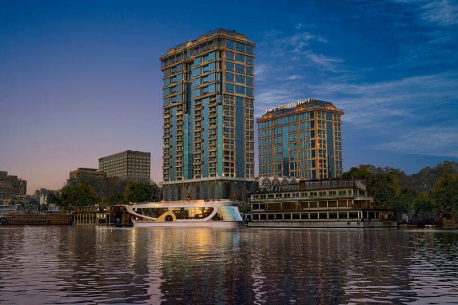 Four Seasons Hotel Cairo at The First Residence